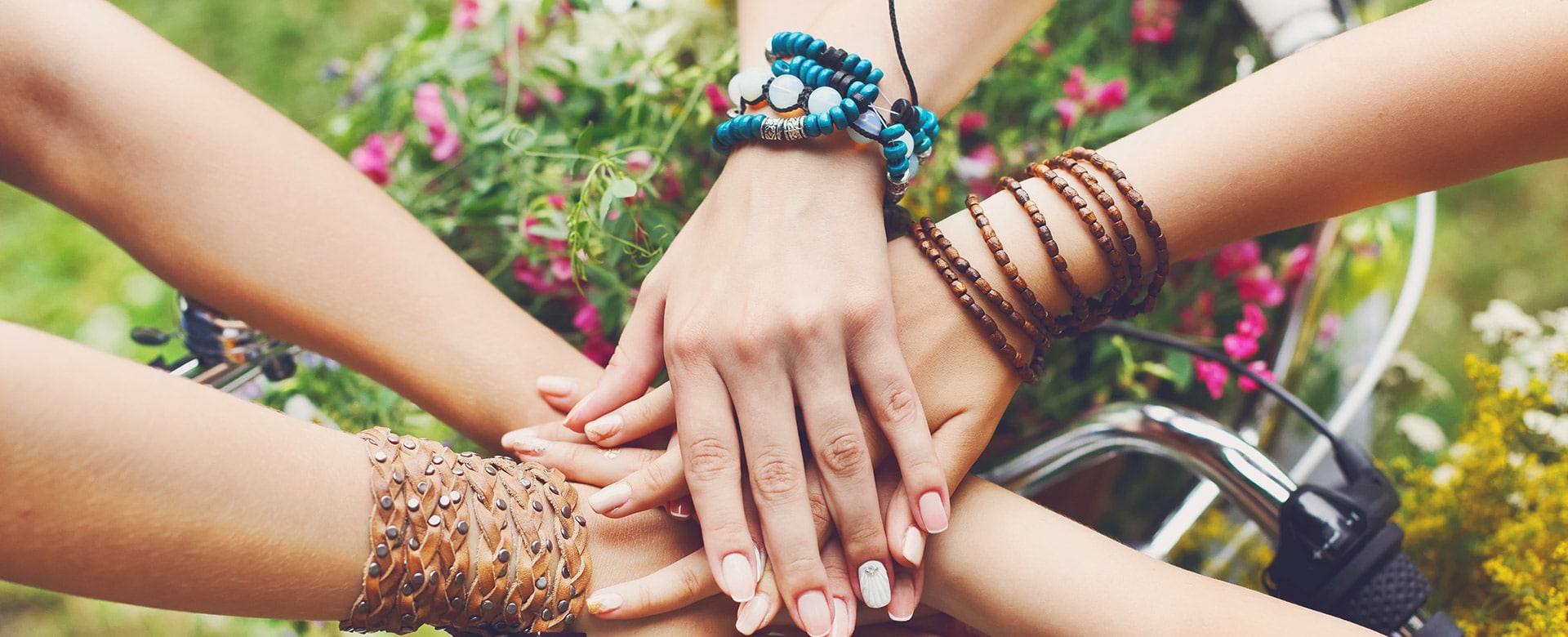 Friendship bracelet 1