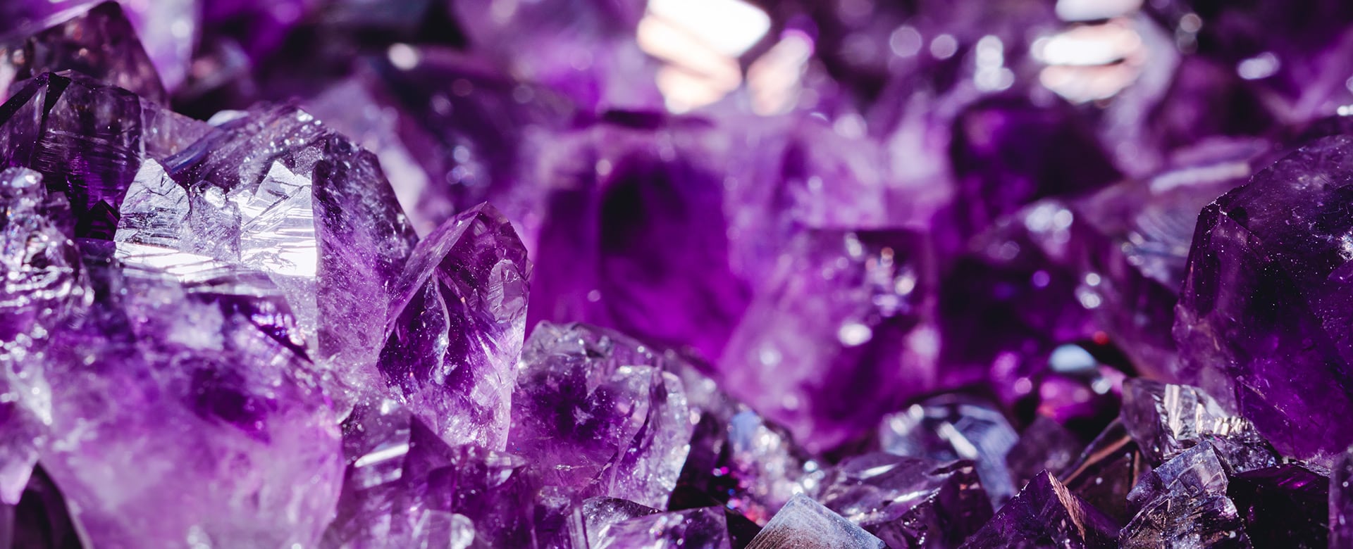 Guide to purple gemstones 1