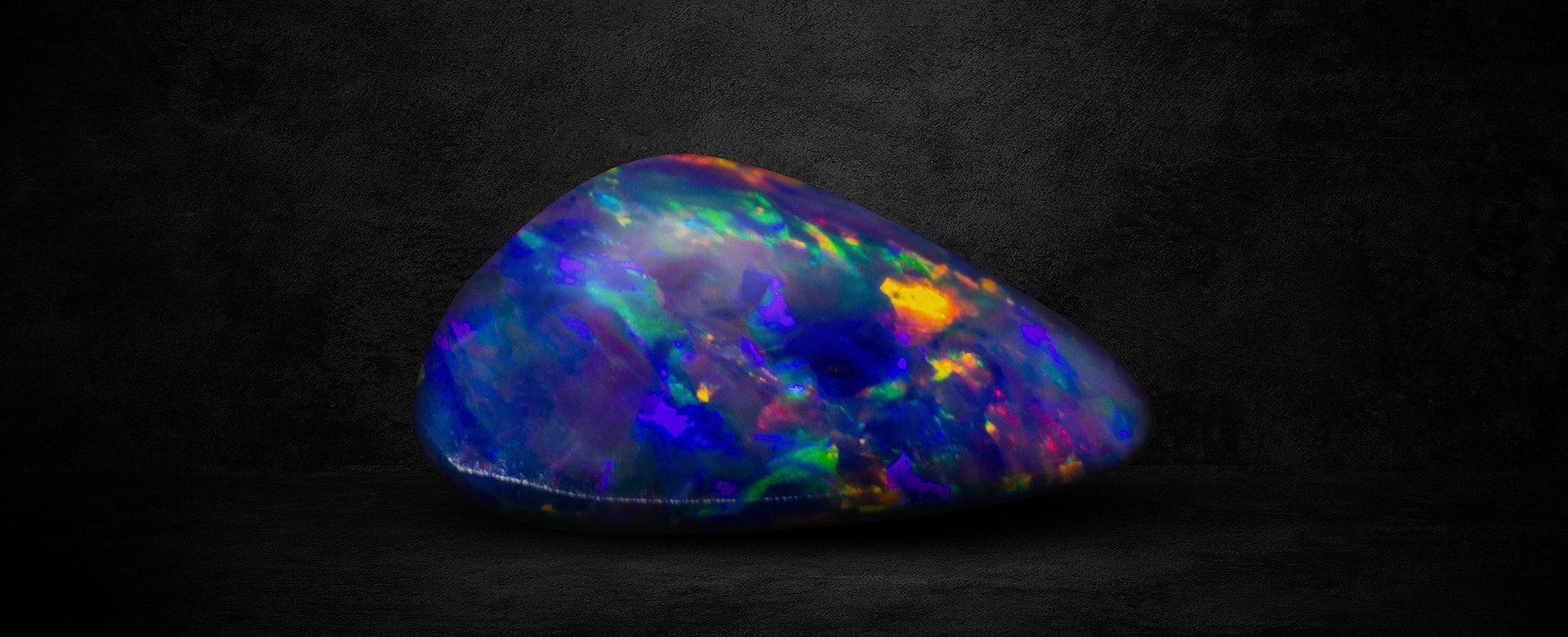 Blue Opal Meaning and Properties 1