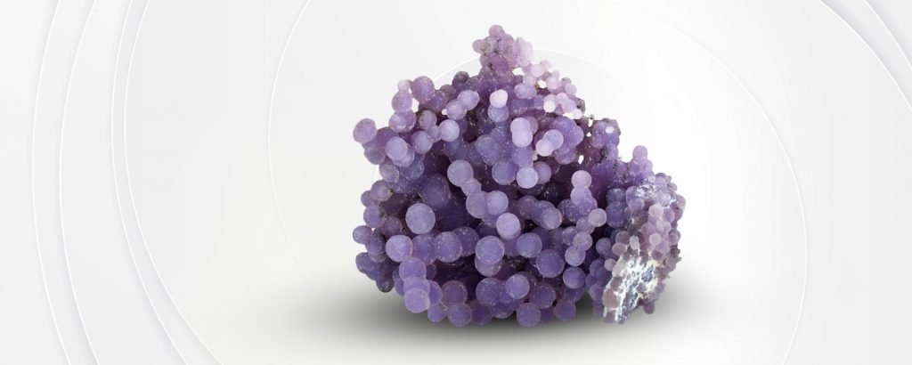 Grape Agate Meaning and Properties 1