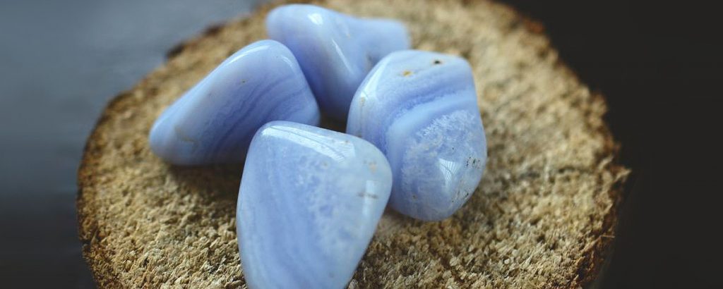 Blue Agate Meaning and Properties 5