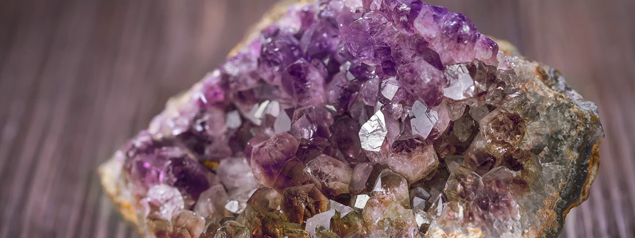 Purple Citrine Meaning and Properties 1