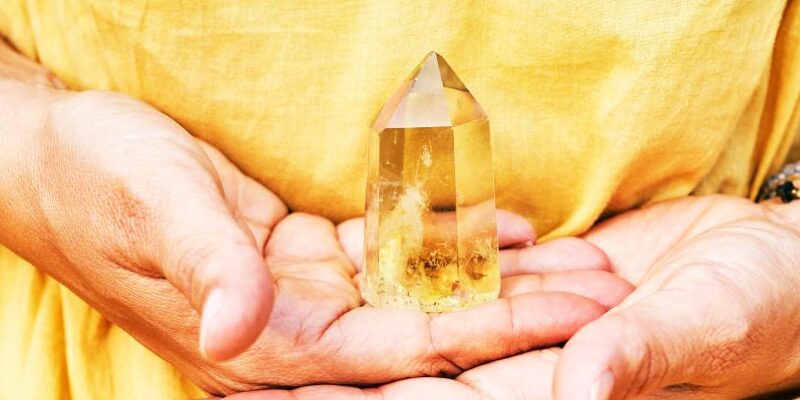 Yellow Quartz Meaning and Properties